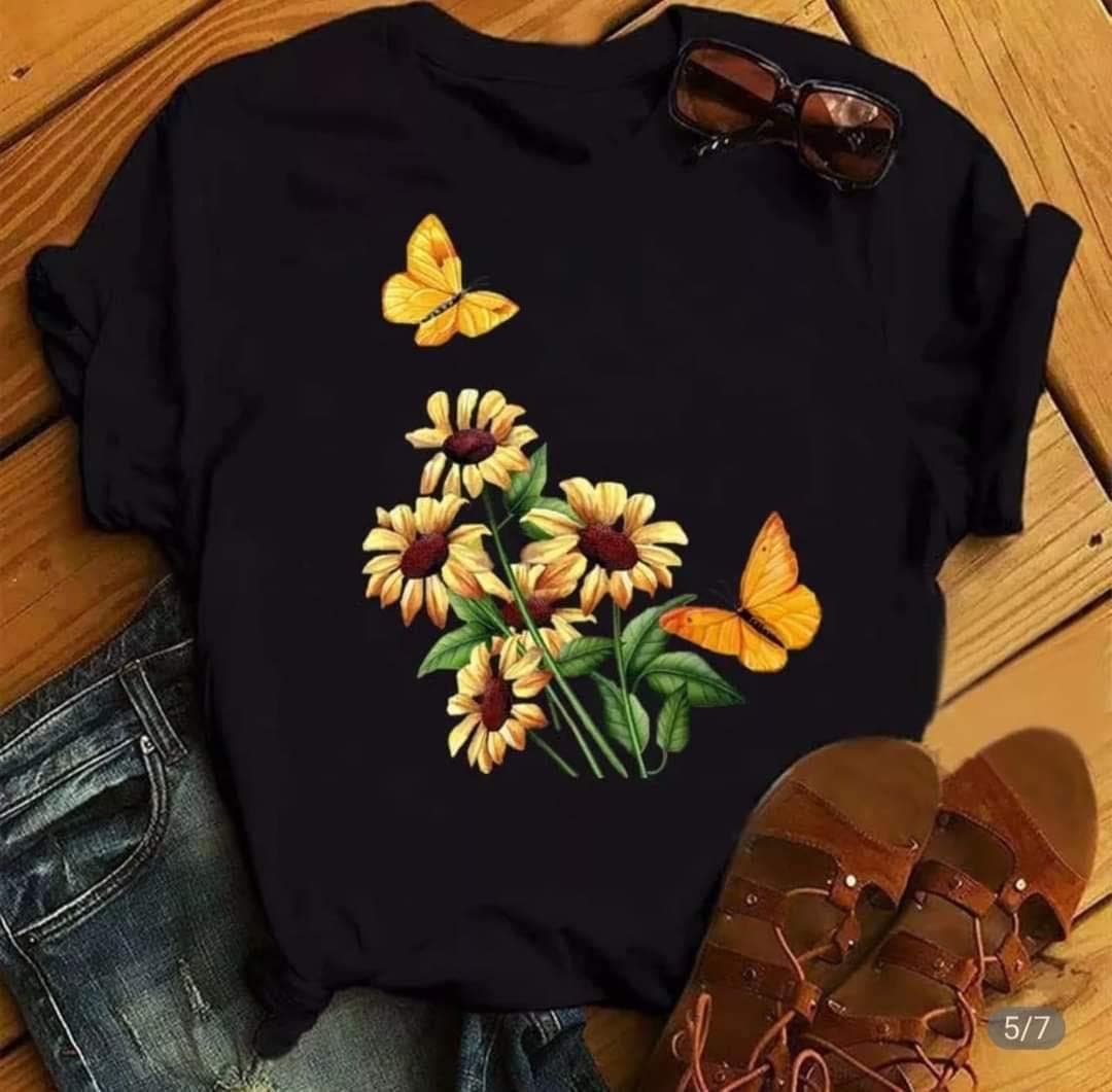 Tricou Floarea Soarelui si fluturi - Prestigeboutique.ro